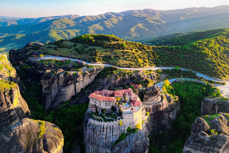 Erkundung von Meteora: Die perfekte Kombination von Spiritualität und Natur